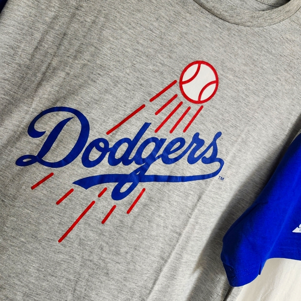 Brand New, MLB Dodgers T. Size Large. Firm On Price!